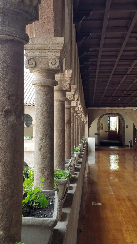 Spanish columns at the Qorikancha.