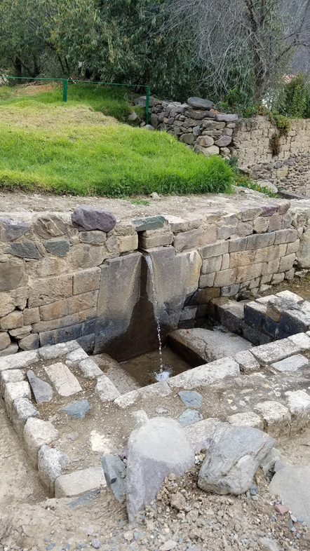 The Inca would use this stream of water to ritually purify himself before religious ceremonies.